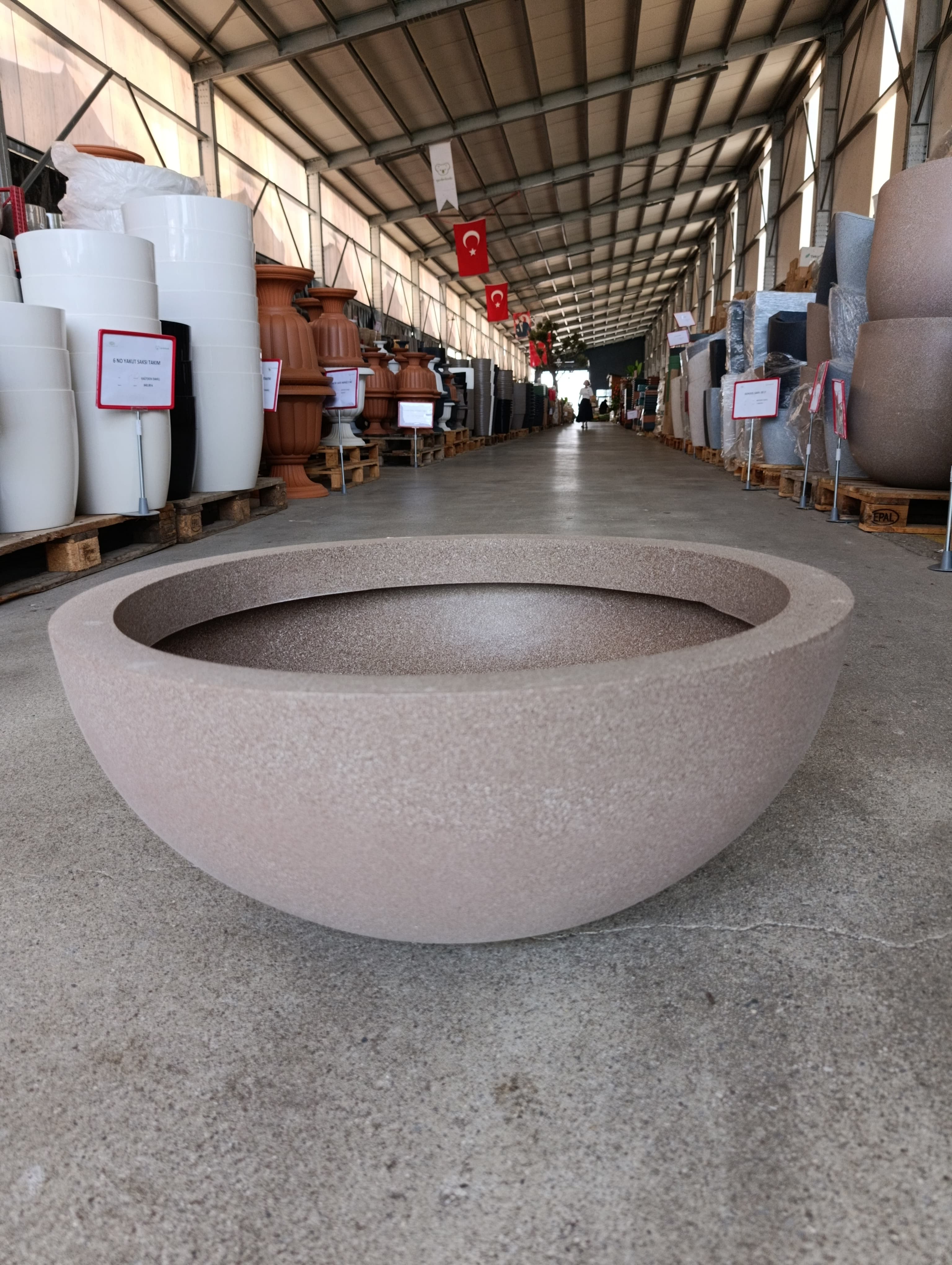 Yuvarlak Tasarım Büyük Fiberglas Saksı