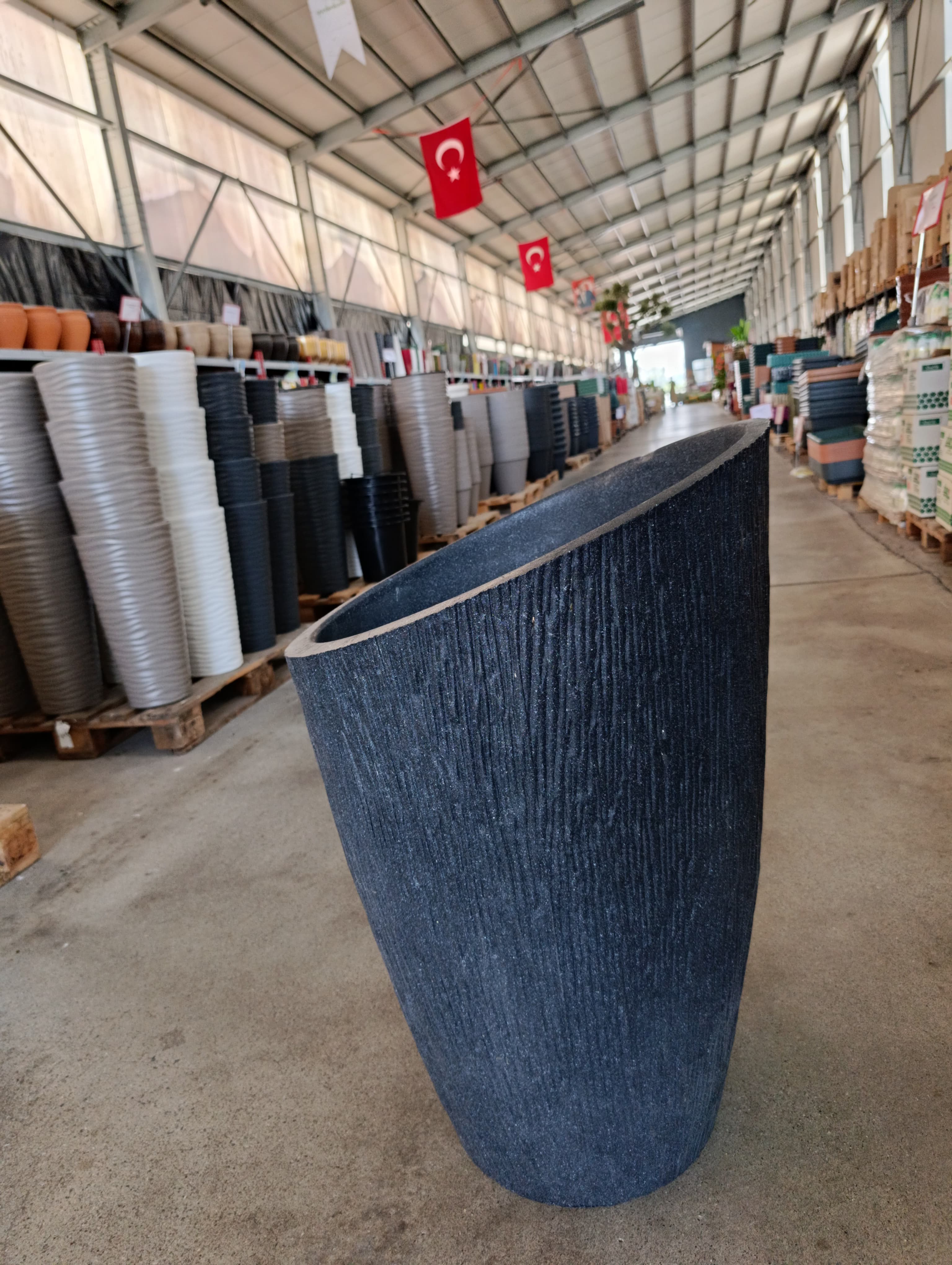 120 Litre Fiberglas Datça Dizayn 30 derece Açılı Devam Saksı