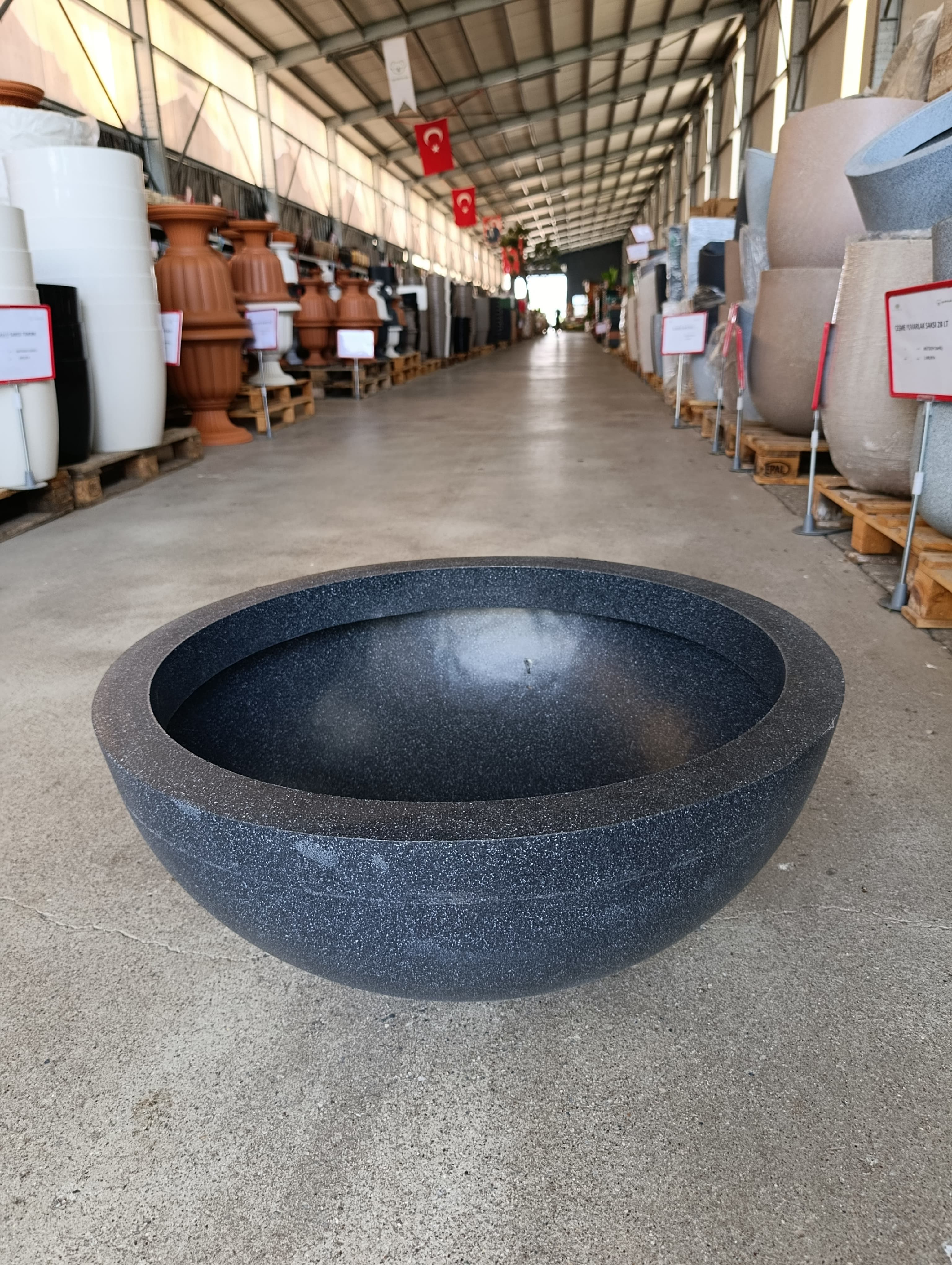 Yuvarlak Tasarım Büyük Fiberglas Saksı