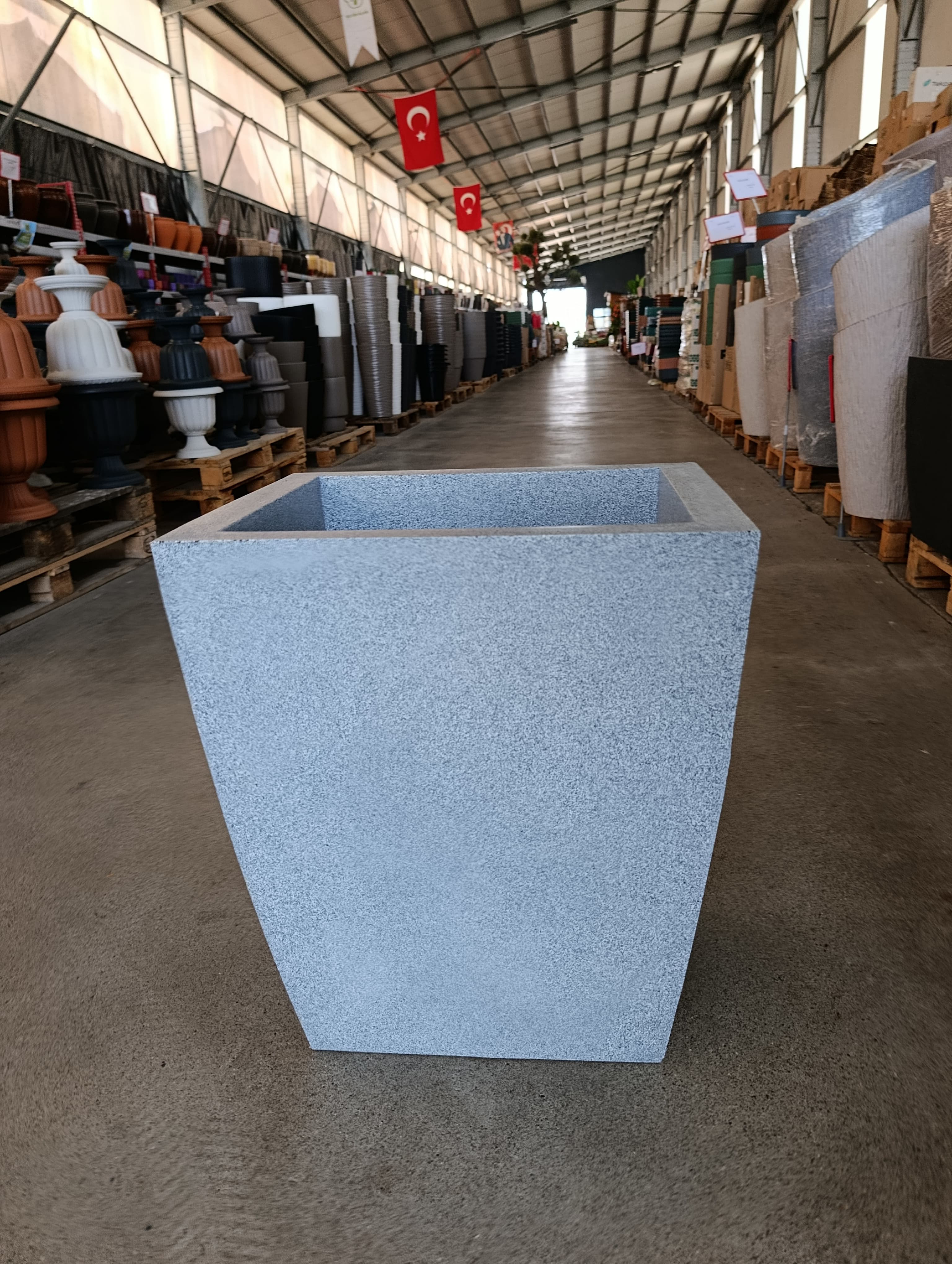 100 Litre Fiberglas Dikdörtgen Saksı