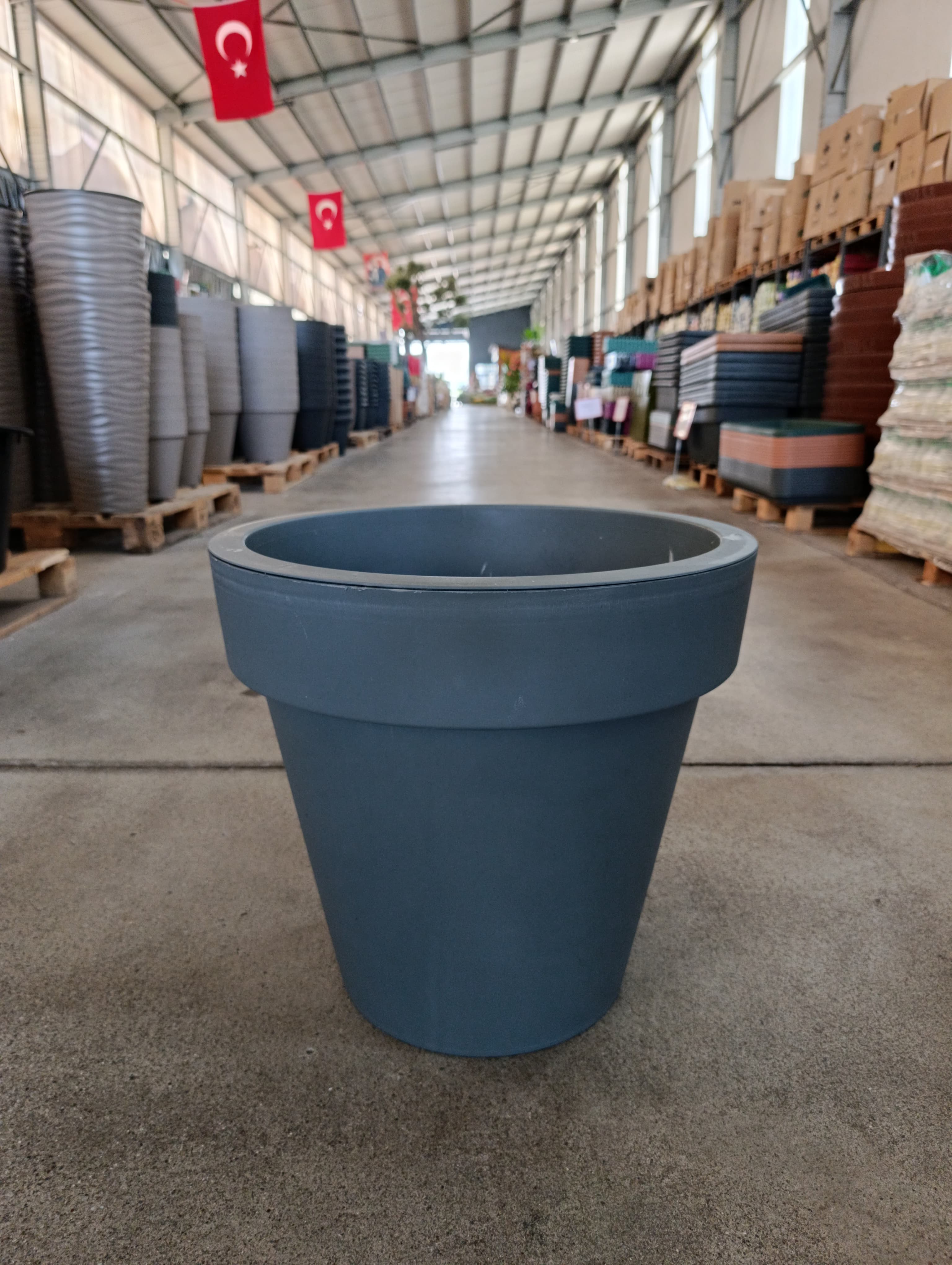 75 Litre Çift Katmanlı Su Hazneli Sert Plastik Fulya Saksı