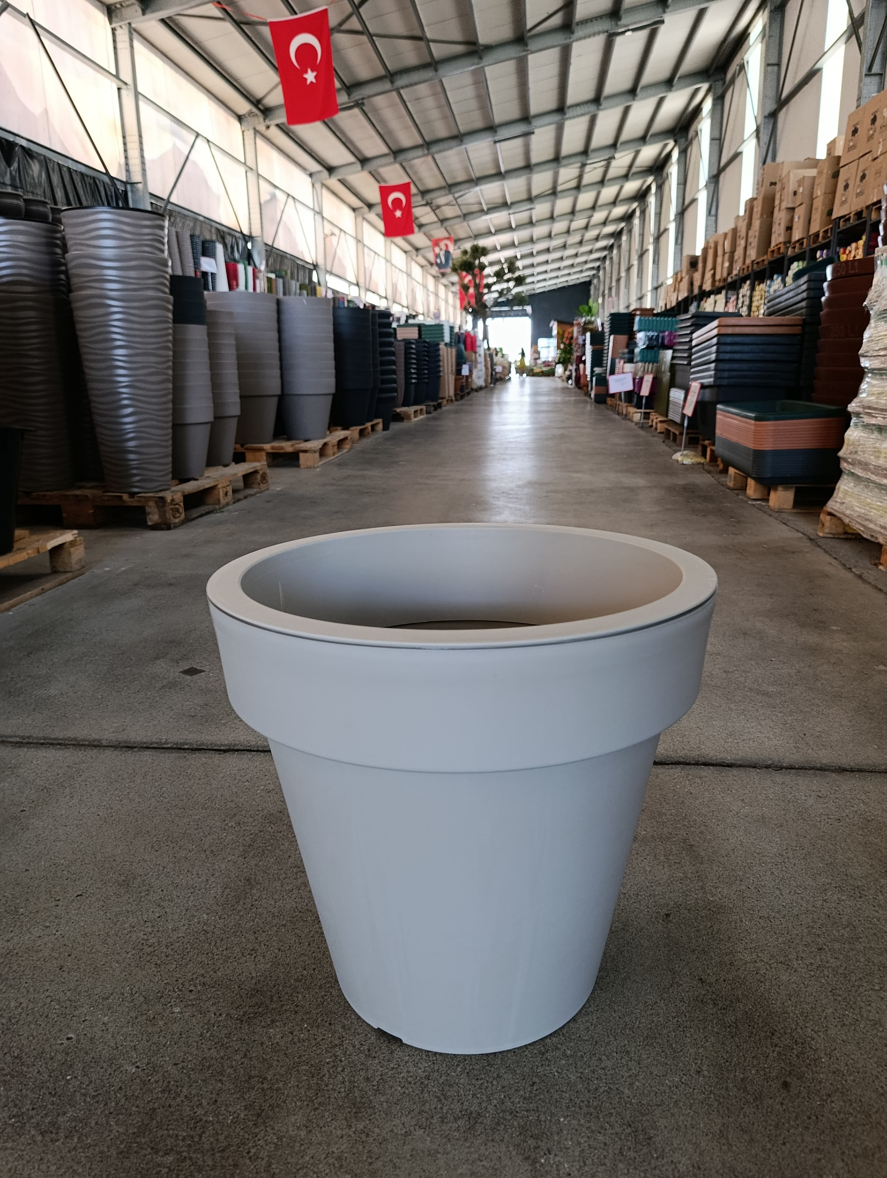 75 Litre Çift Katmanlı Su Hazneli Sert Plastik Fulya Saksı