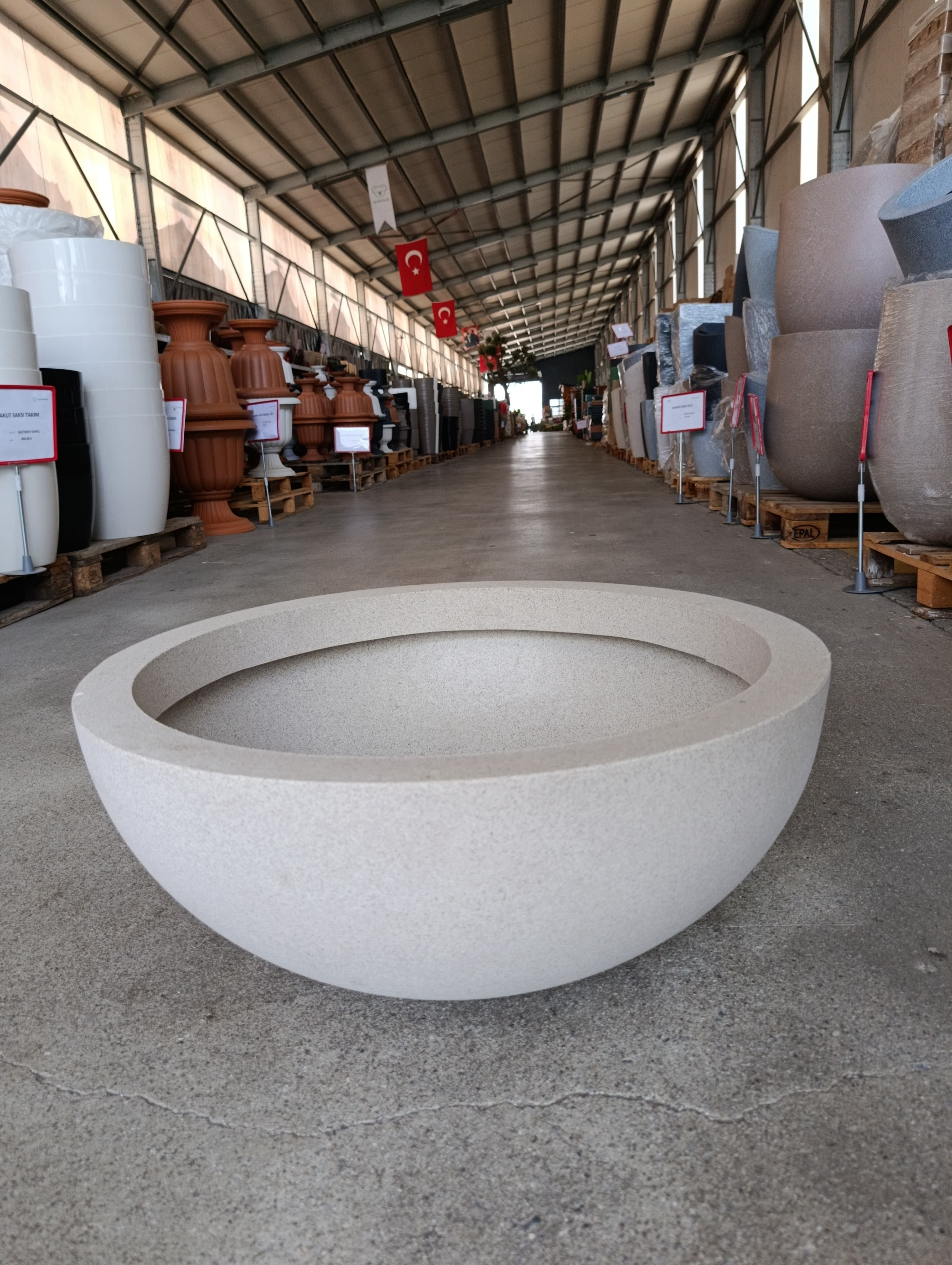 Yuvarlak Tasarım Büyük Fiberglas Saksı