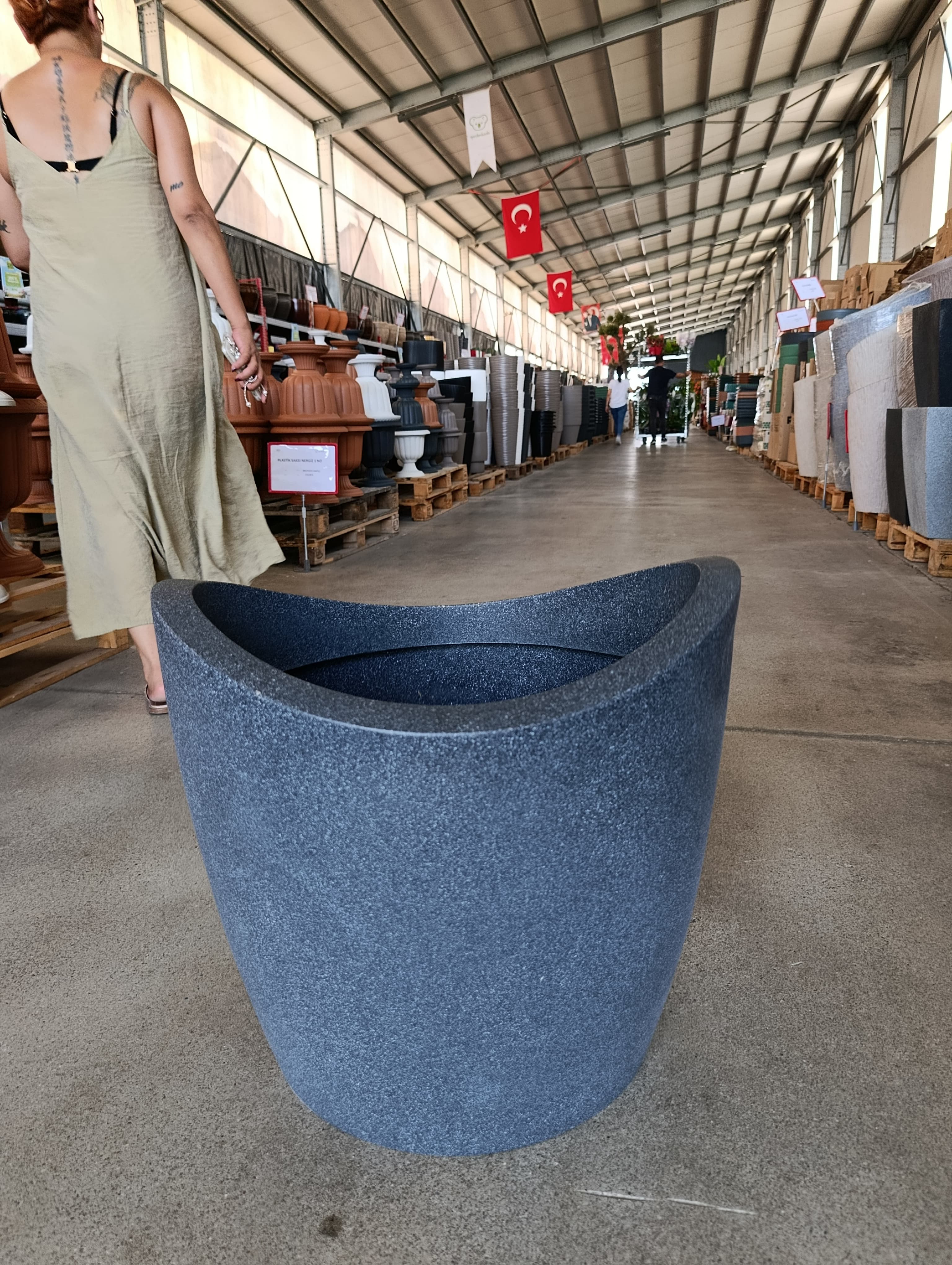 60 litre Fiberglas Dekoratif Gondol Saksı