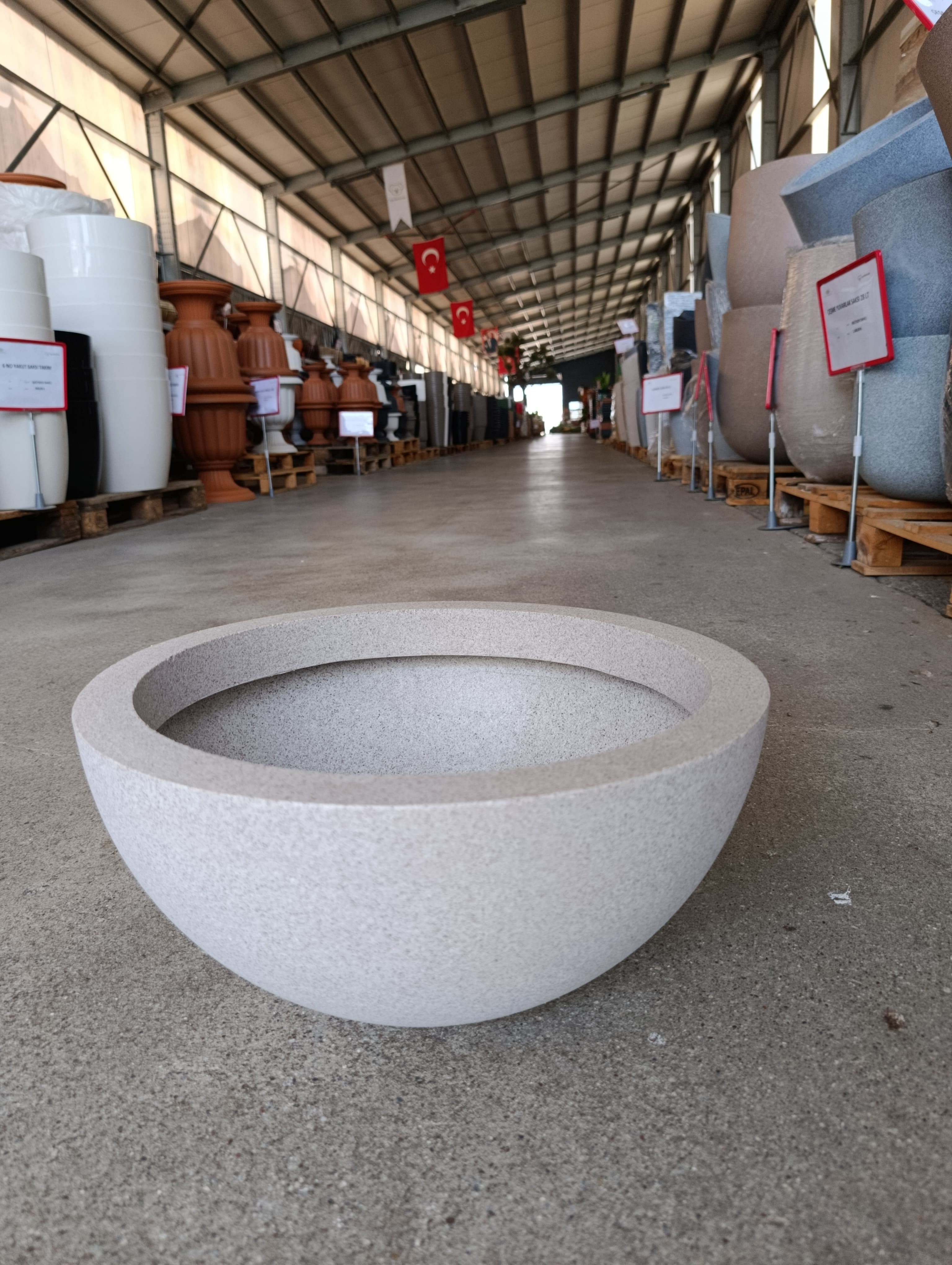 Yuvarlak Tasarım Fiberglas Saksı